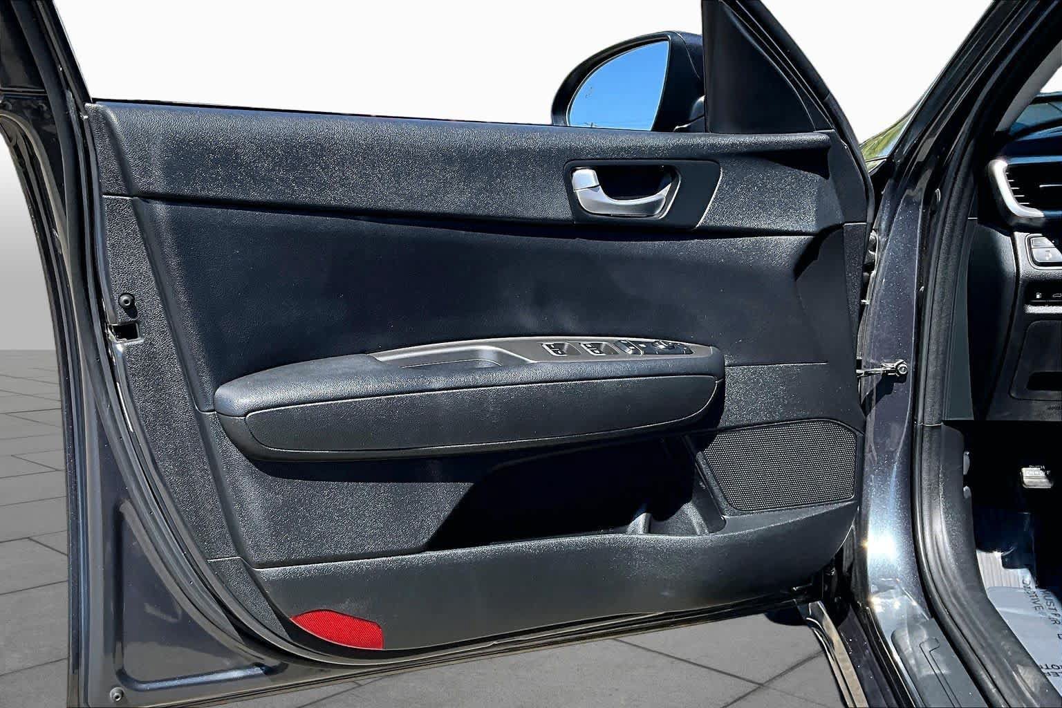 Used 2020 Kia Optima S w/ S Panoramic Sunroof Package FWD image 21