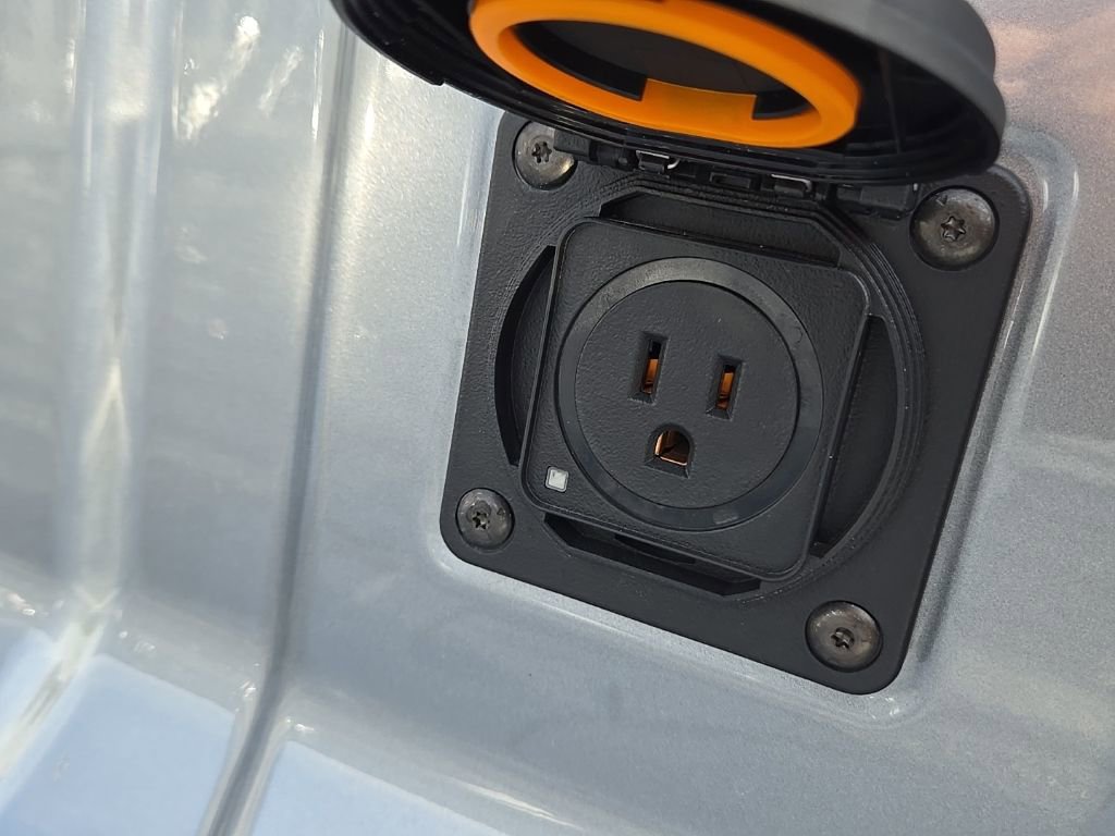 New 2026 GMC Canyon Elevation w/ Convenience Package image 42