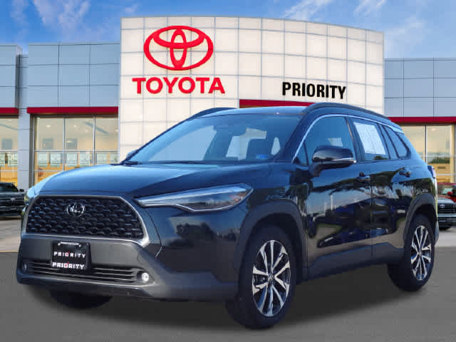 Certified 2025 Toyota Corolla Cross XLE