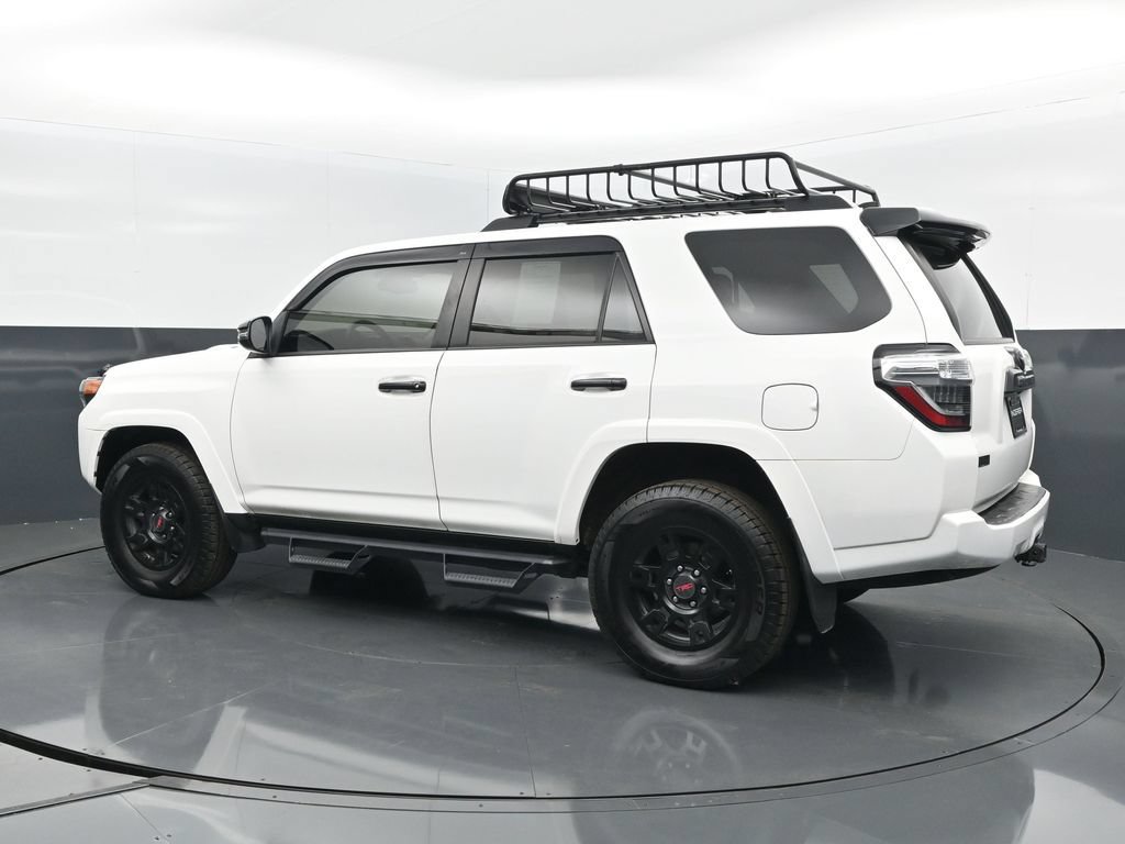 Used 2021 Toyota 4Runner Venture w/ Moonroof Package AWD/4WD image 4