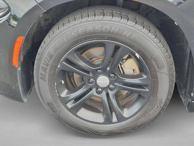 Used 2022 Dodge Charger SXT w/ Leather Interior Group RWD image 10
