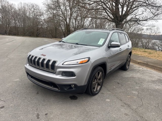 Used 2016 Jeep Cherokee 75th Anniversary image 3
