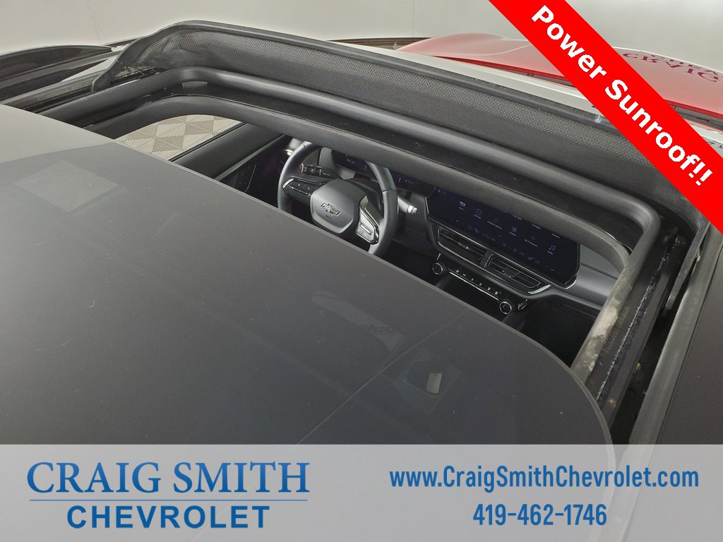 Used 2024 Chevrolet Equinox EV RS image 5