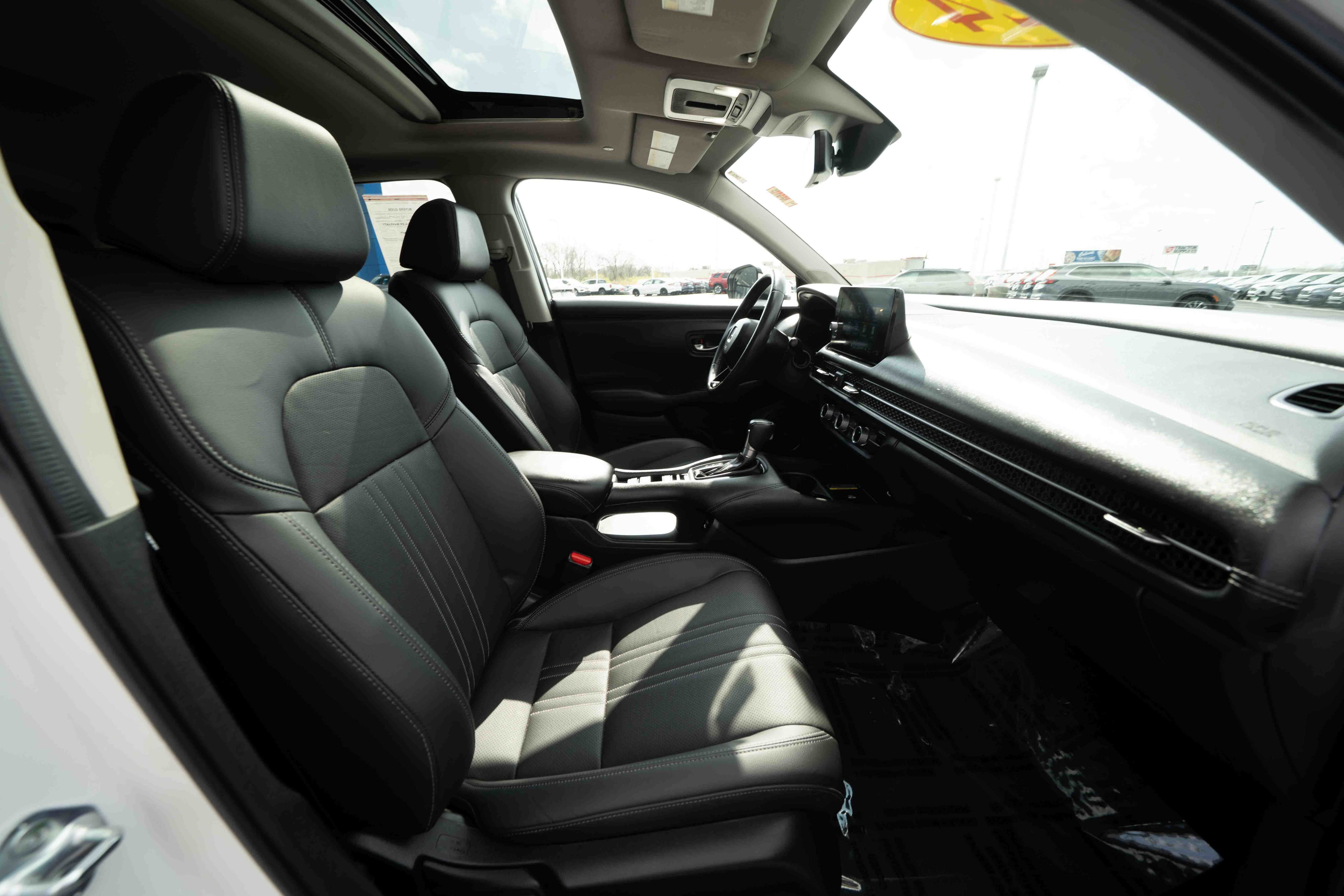 Used 2024 Honda HR-V EX-L image 27