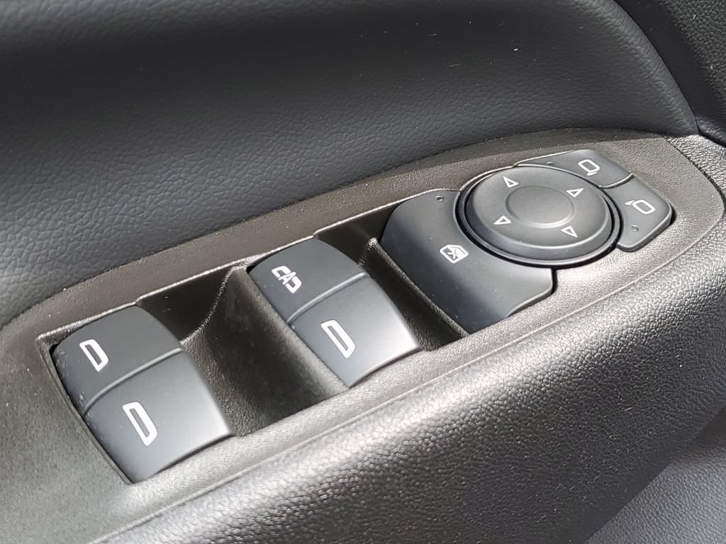 Used 2024 Chevrolet Equinox LT AWD/4WD image 24