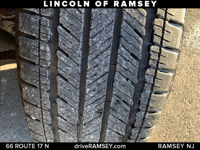 Used 2025 Lincoln Navigator Reserve w/ Jet Appearance Package image 27