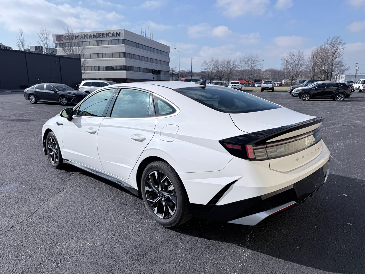 Used 2024 Hyundai Sonata SEL image 3
