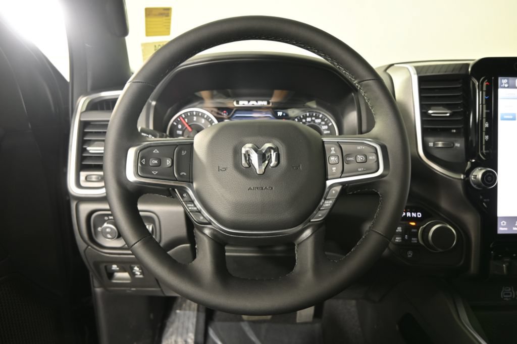 Used 2026 RAM 1500 Big Horn AWD/4WD image 34