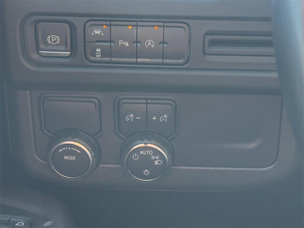 Used 2023 Chevrolet Tahoe LT image 23