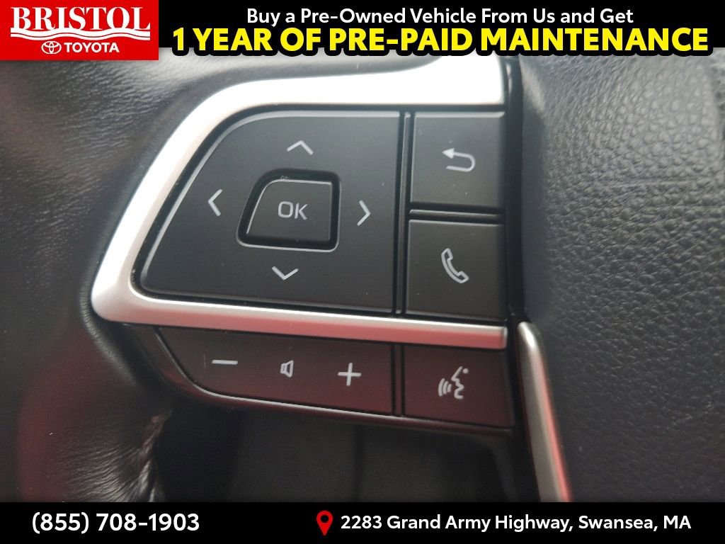 Used 2023 Toyota Highlander XLE AWD/4WD image 30