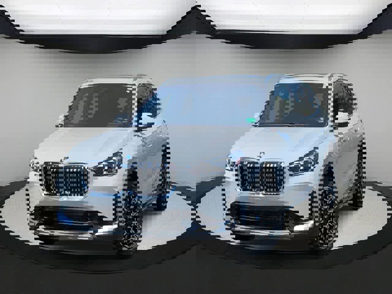 Used 2025 BMW X1 xDrive28i w/ Technology Package