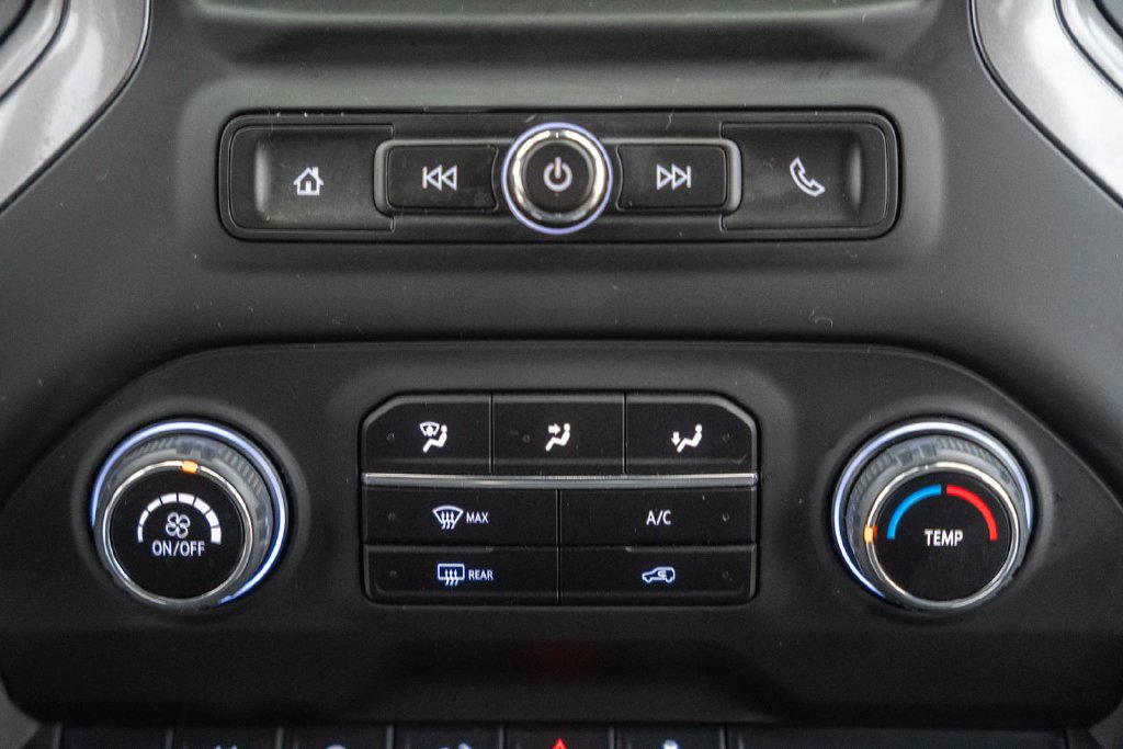 Used 2024 Chevrolet Silverado 1500 Custom AWD/4WD image 25