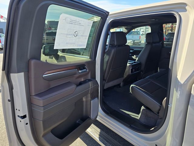 New 2026 GMC Sierra 1500 Denali w/ Denali Reserve Package image 15