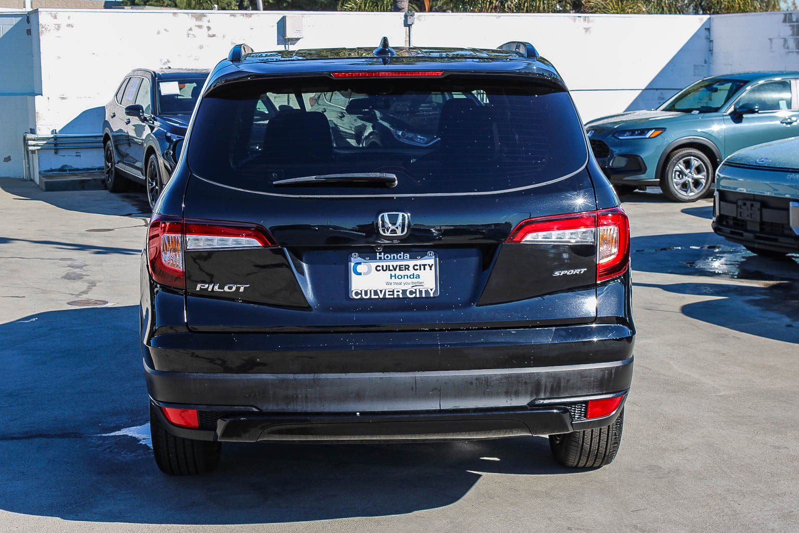 Certified 2022 Honda Pilot Sport image 8