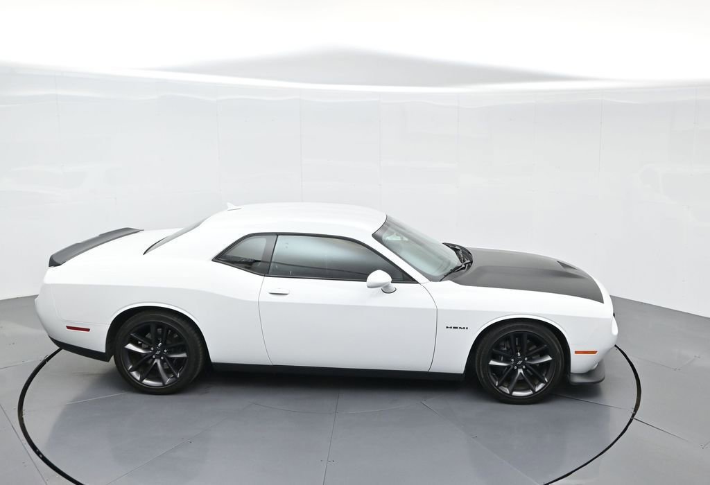 Used 2021 Dodge Challenger R/T w/ Performance Handling Group image 45