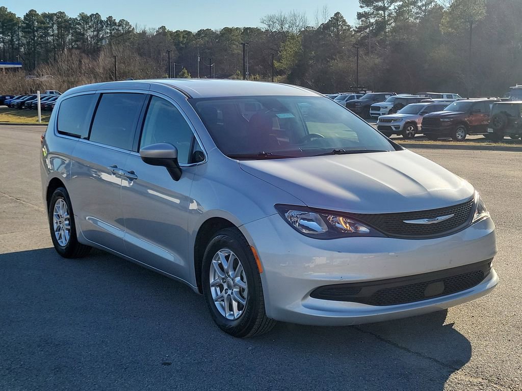 Used 2023 Chrysler Voyager LX