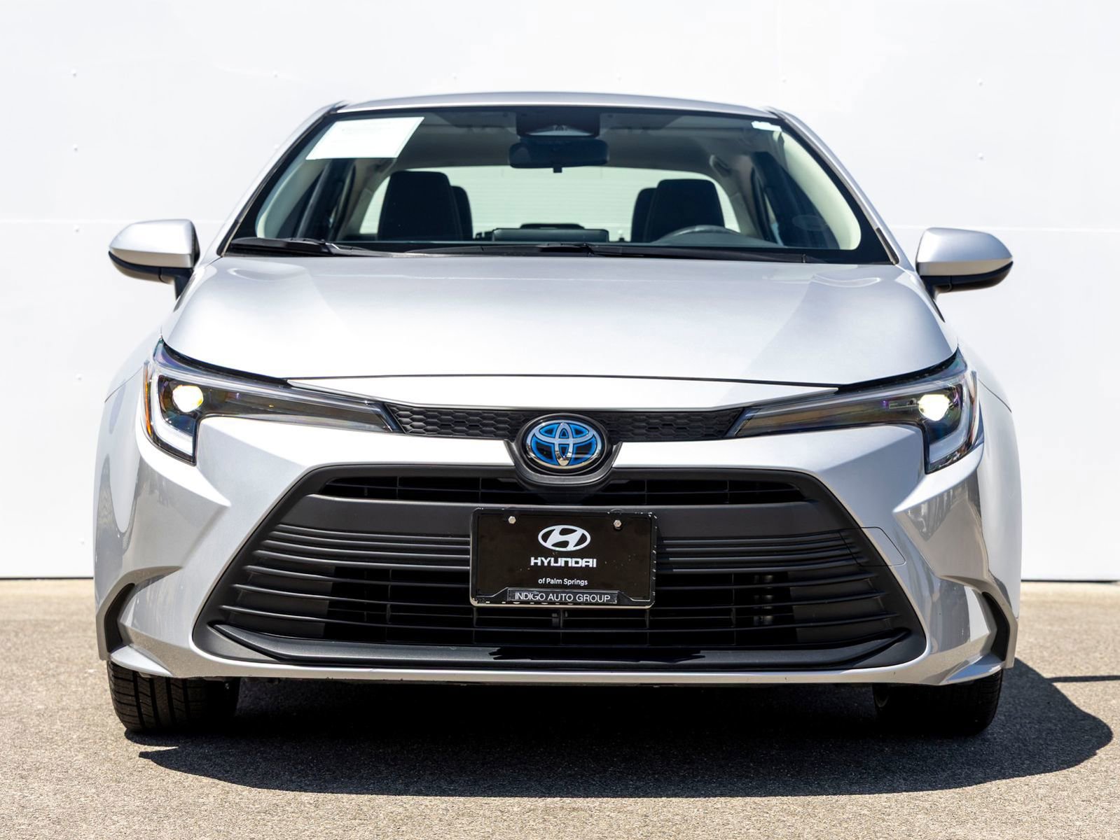 Used 2023 Toyota Corolla LE FWD image 4