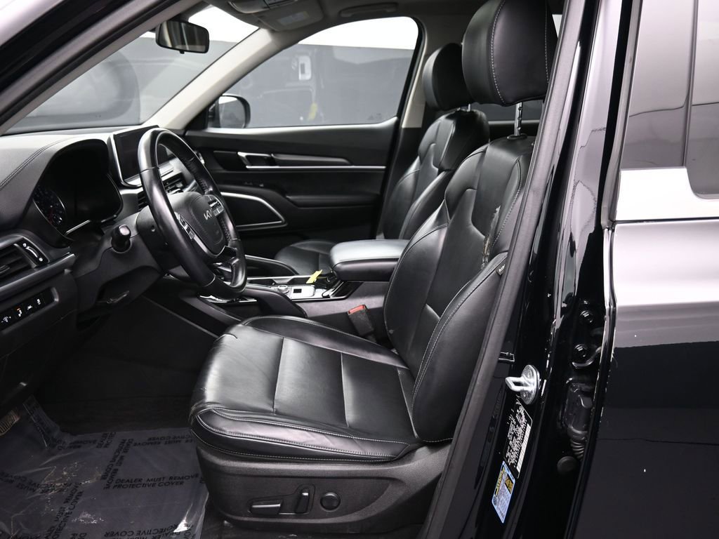 Certified 2022 Kia Telluride S image 19