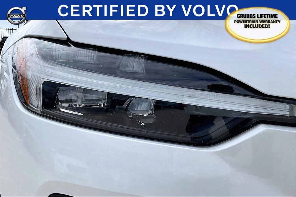 Certified 2023 Volvo XC60 B5 Ultimate w/ Protection Package Premier image 39