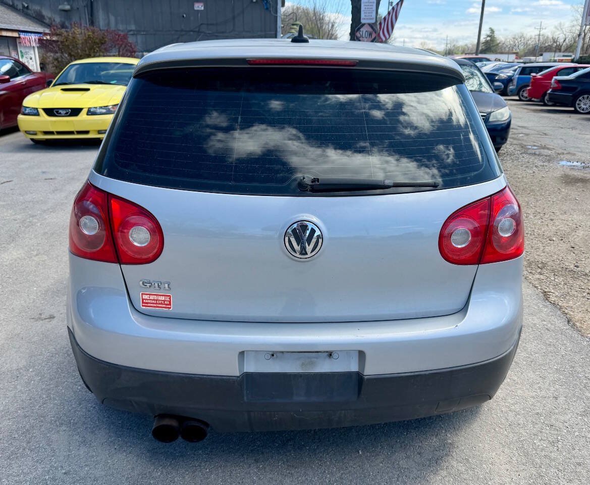 Used 2009 Volkswagen GTI 2-Door FWD image 9