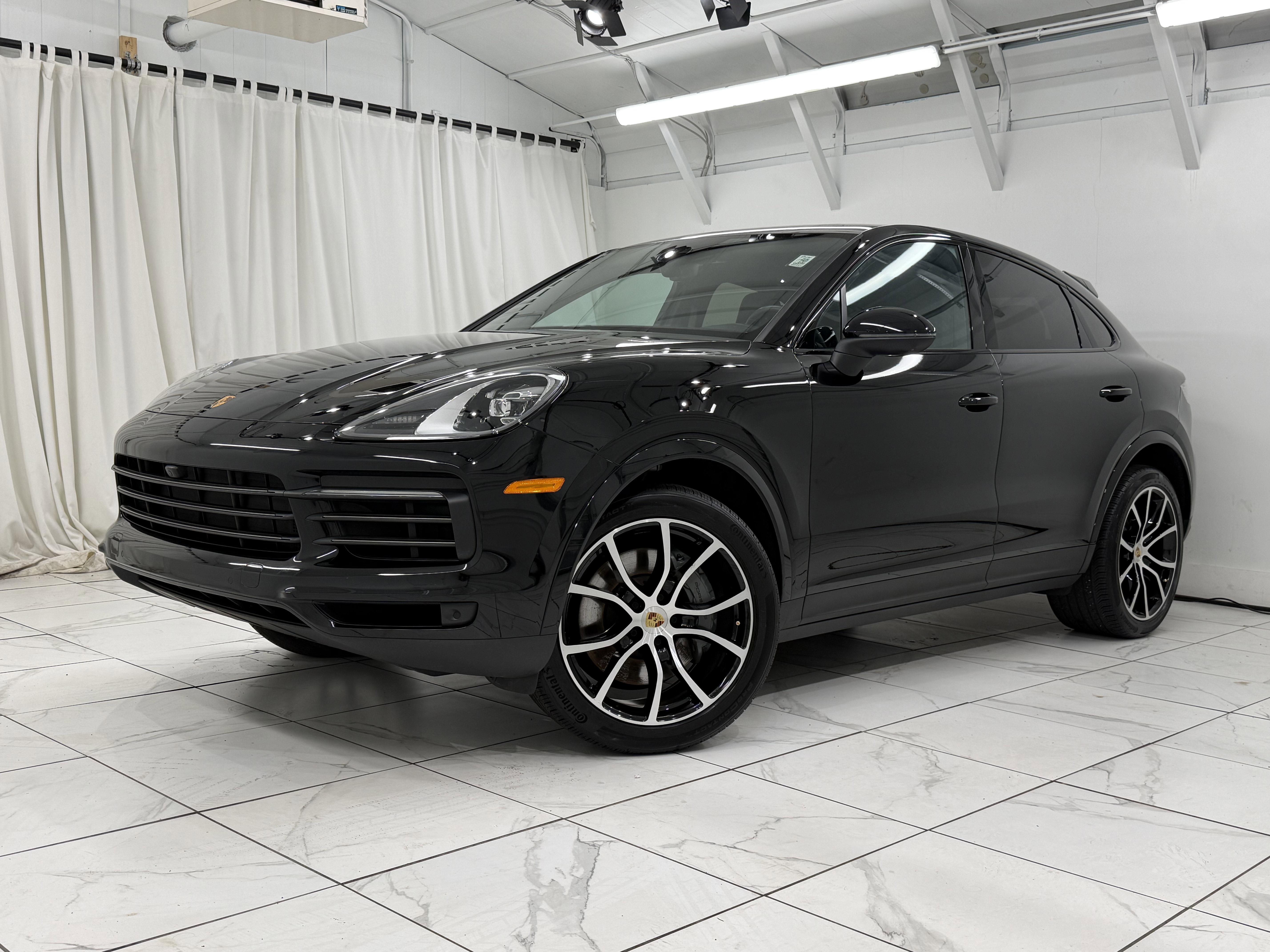 Certified 2022 Porsche Cayenne S image 6