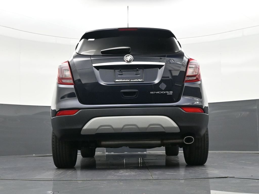 Used 2022 Buick Encore Preferred w/ Safety Package image 27