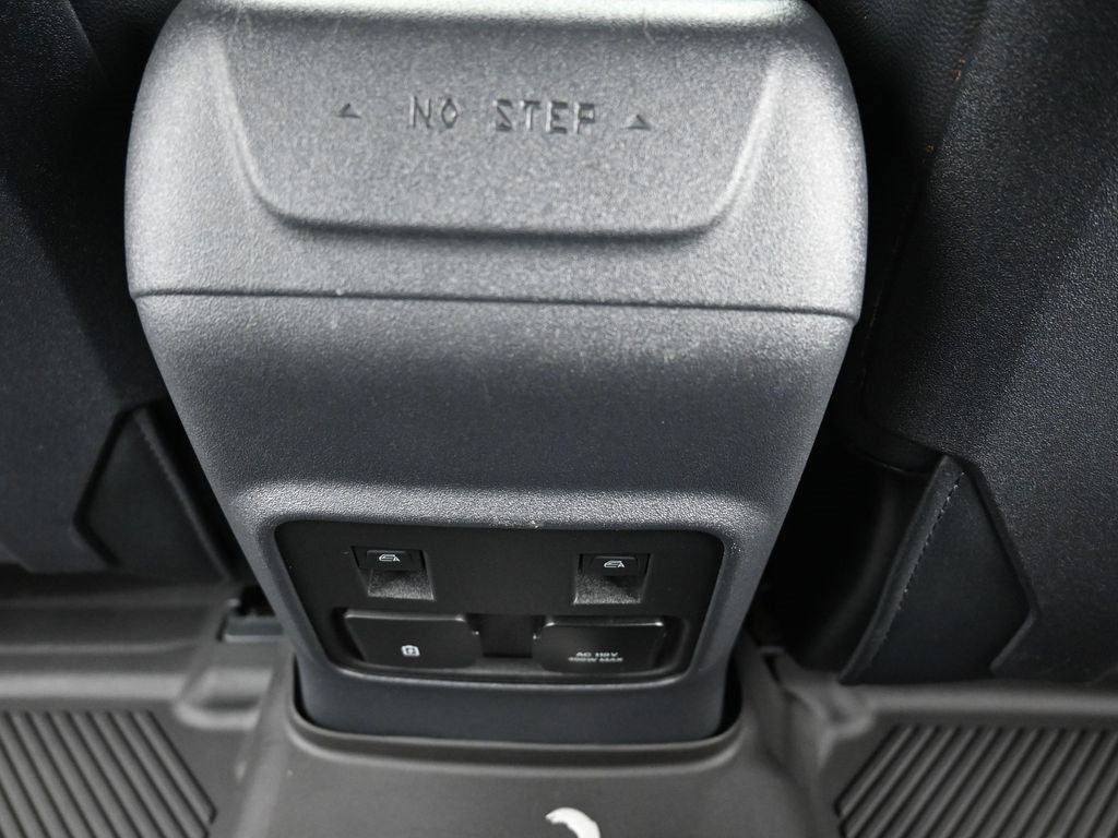 Used 2021 Ford Bronco First Edition image 14