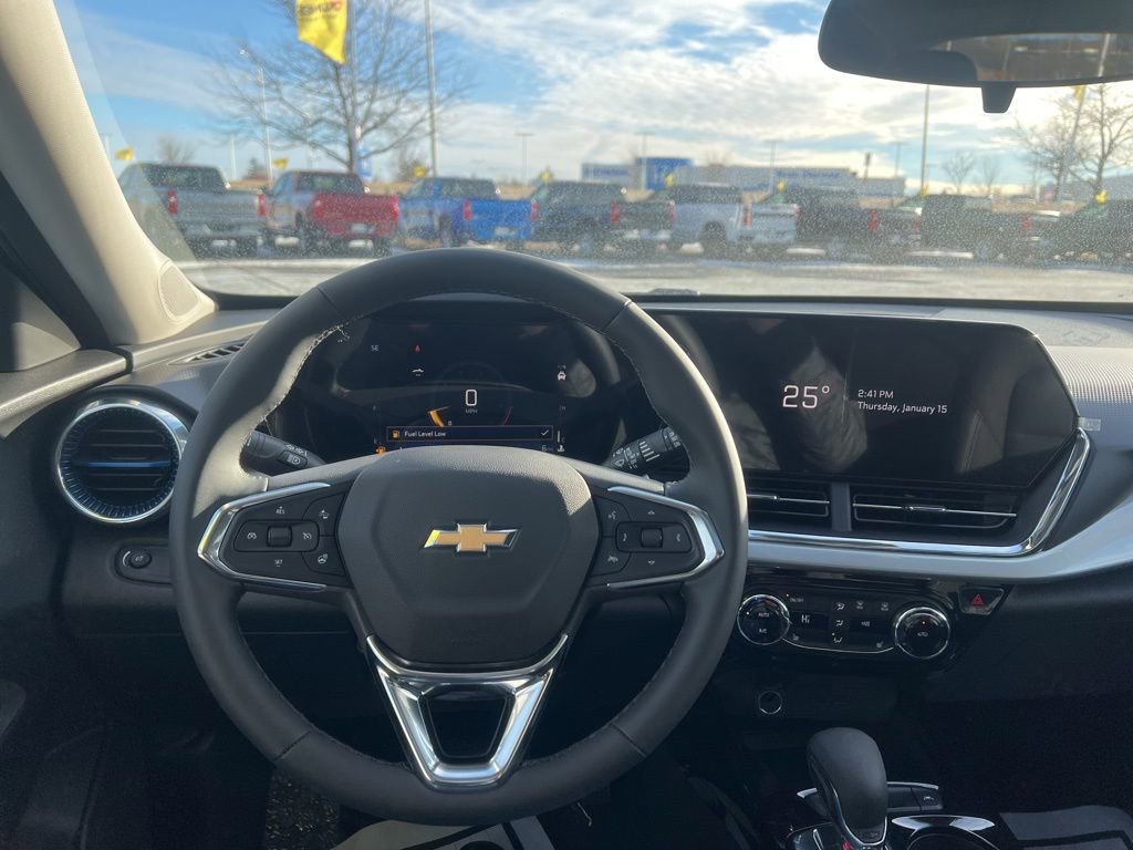 New 2026 Chevrolet Trax LT w/ Sunroof Package image 22