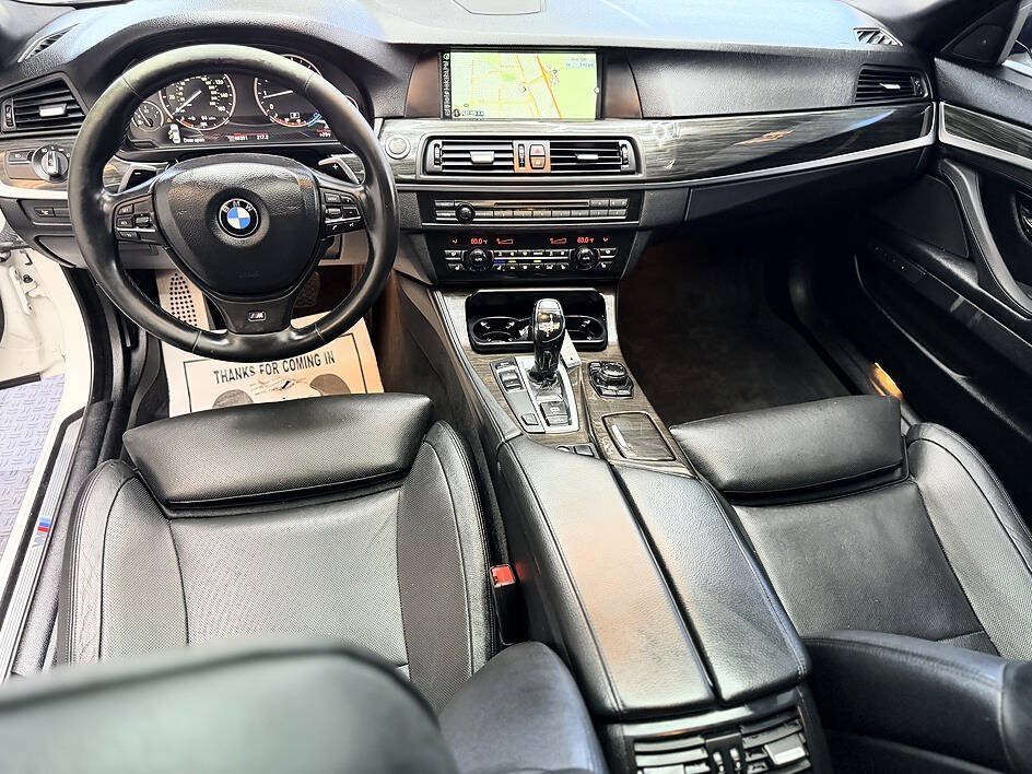 Used 2013 BMW 550i Sedan w/ Executive Pkg RWD image 6