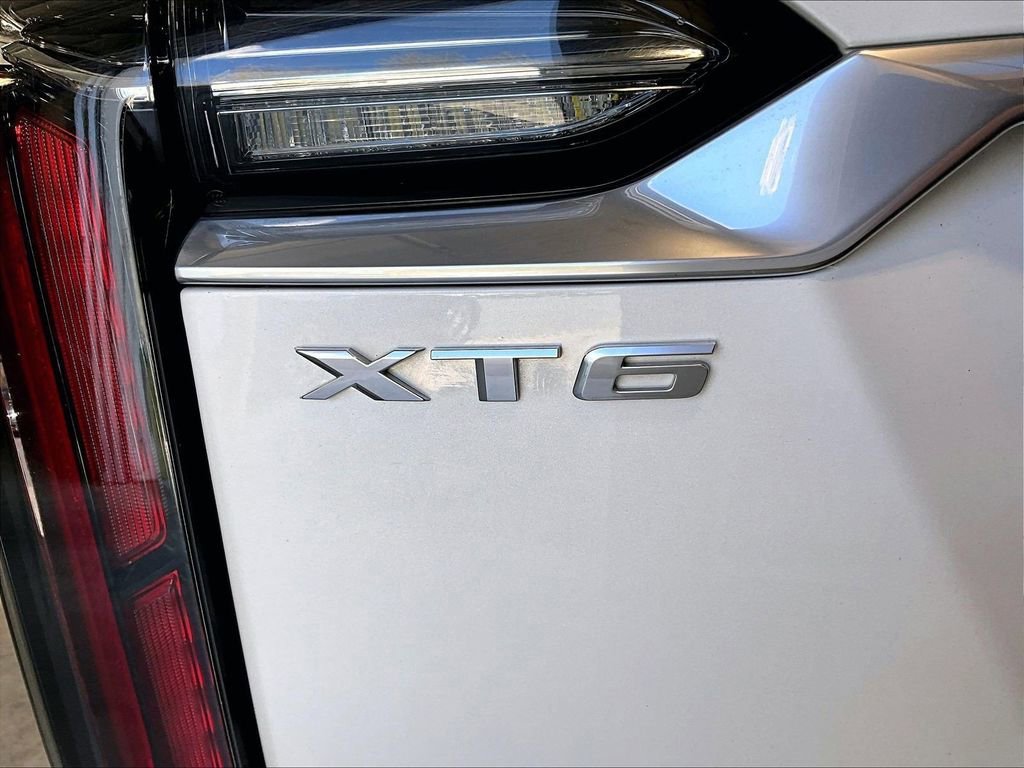 Used 2021 Cadillac XT6 Sport AWD/4WD image 30