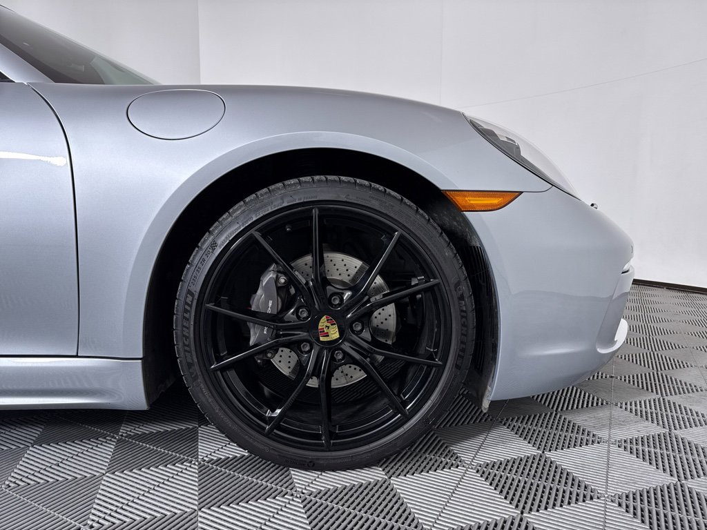 Used 2018 Porsche 718 Cayman image 20