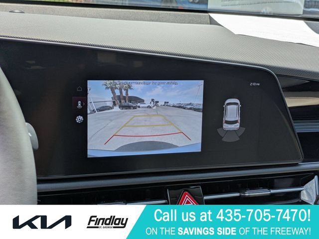 Certified 2025 Kia Niro EX Touring FWD image 25