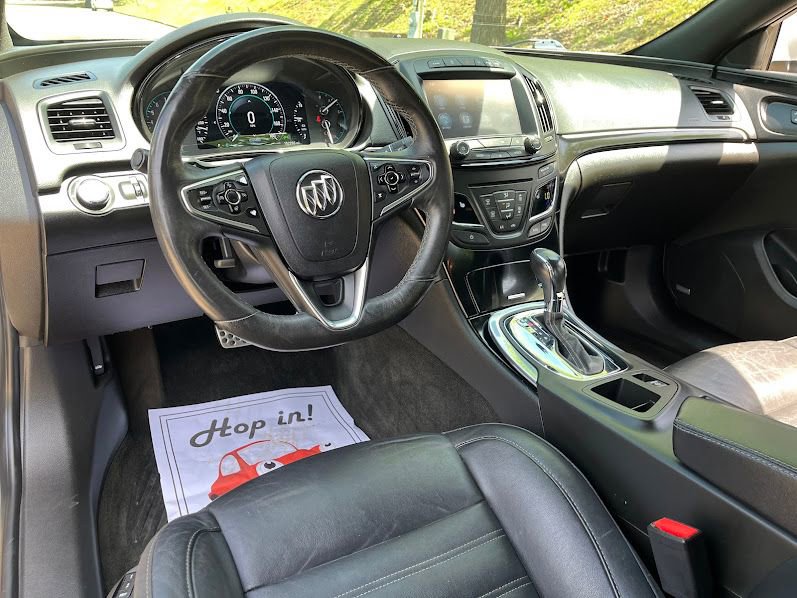 Used 2017 Buick Regal GS w/ Driver Confidence Package #1 AWD/4WD image 10