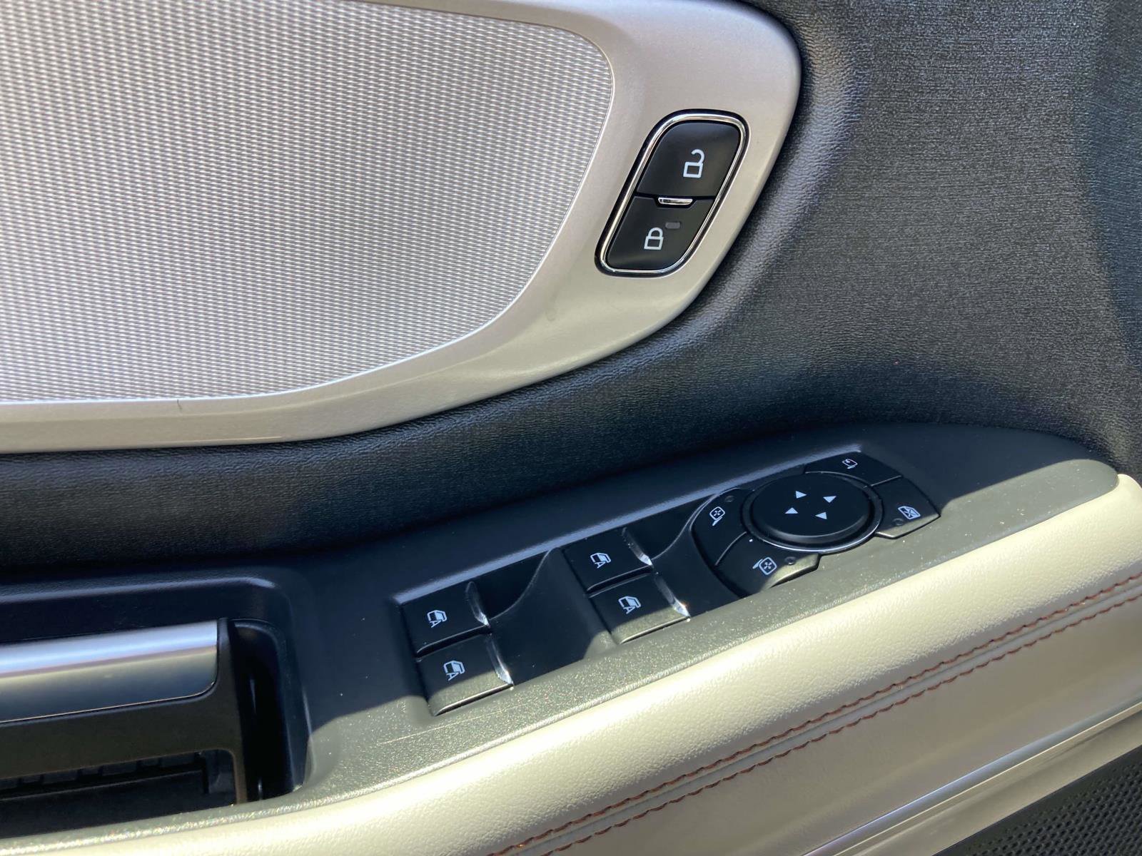 Used 2025 Ford Expedition Max Active RWD image 20