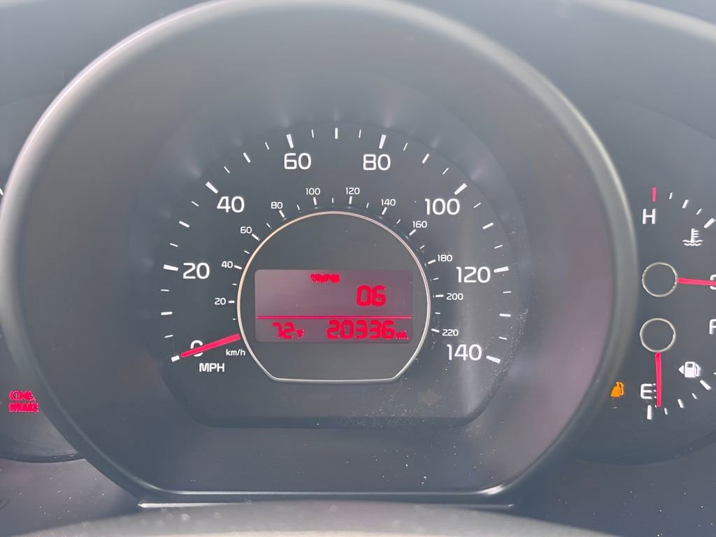 Used 2017 Kia Soul FWD image 19
