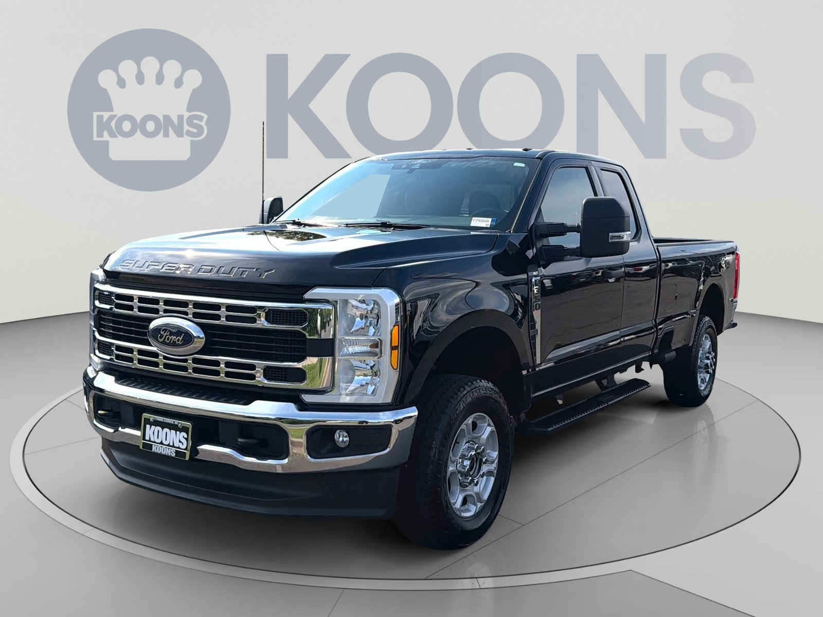 Used 2025 Ford F350 XLT w/ FX4 Off-Road Package