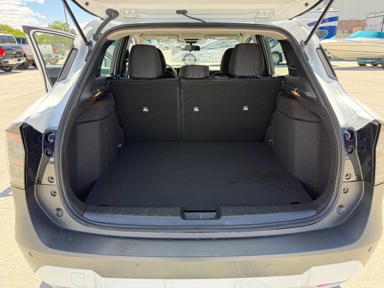 Used 2025 Nissan Kicks S image 25