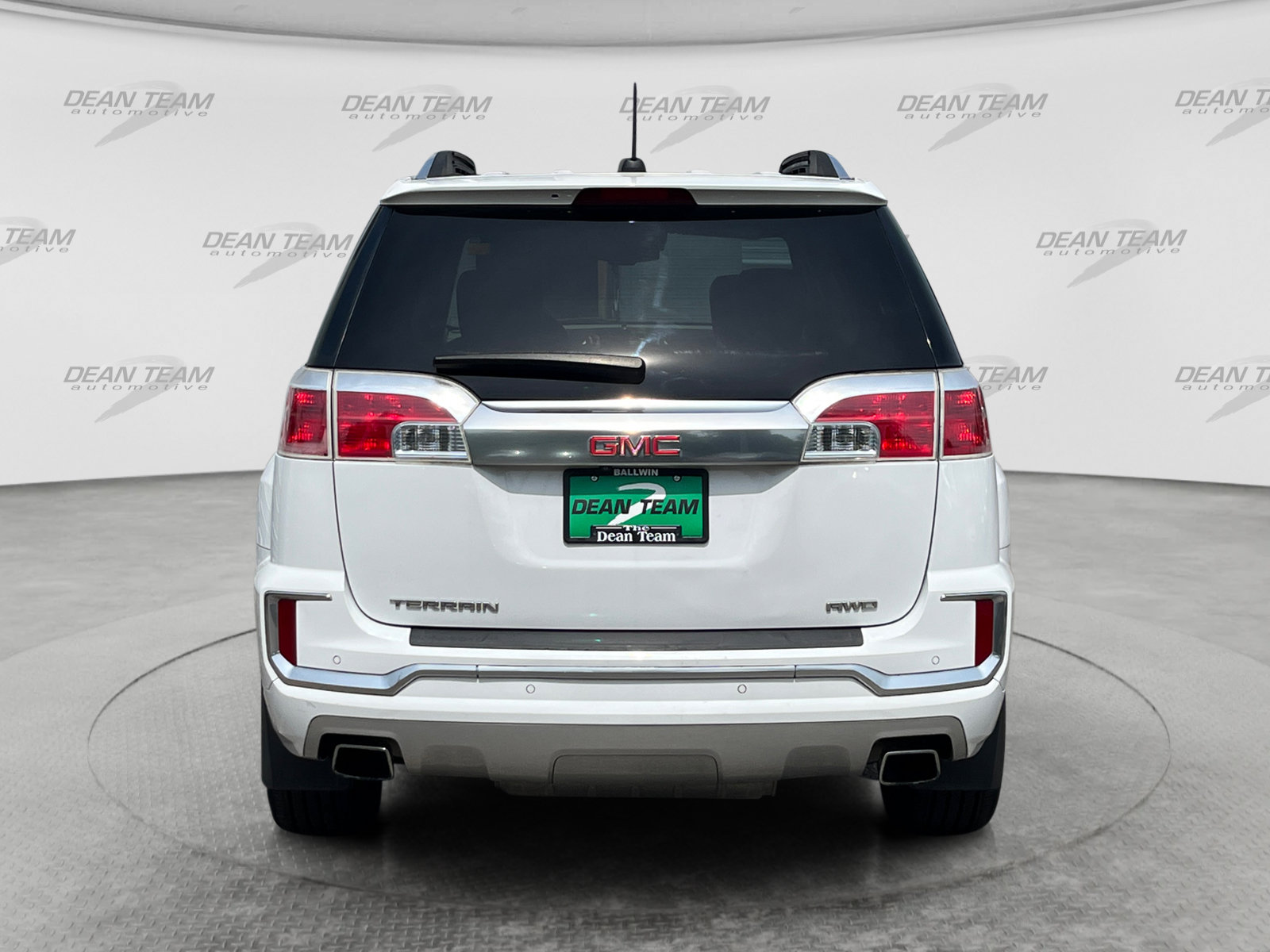 Used 2017 GMC Terrain Denali AWD/4WD image 6