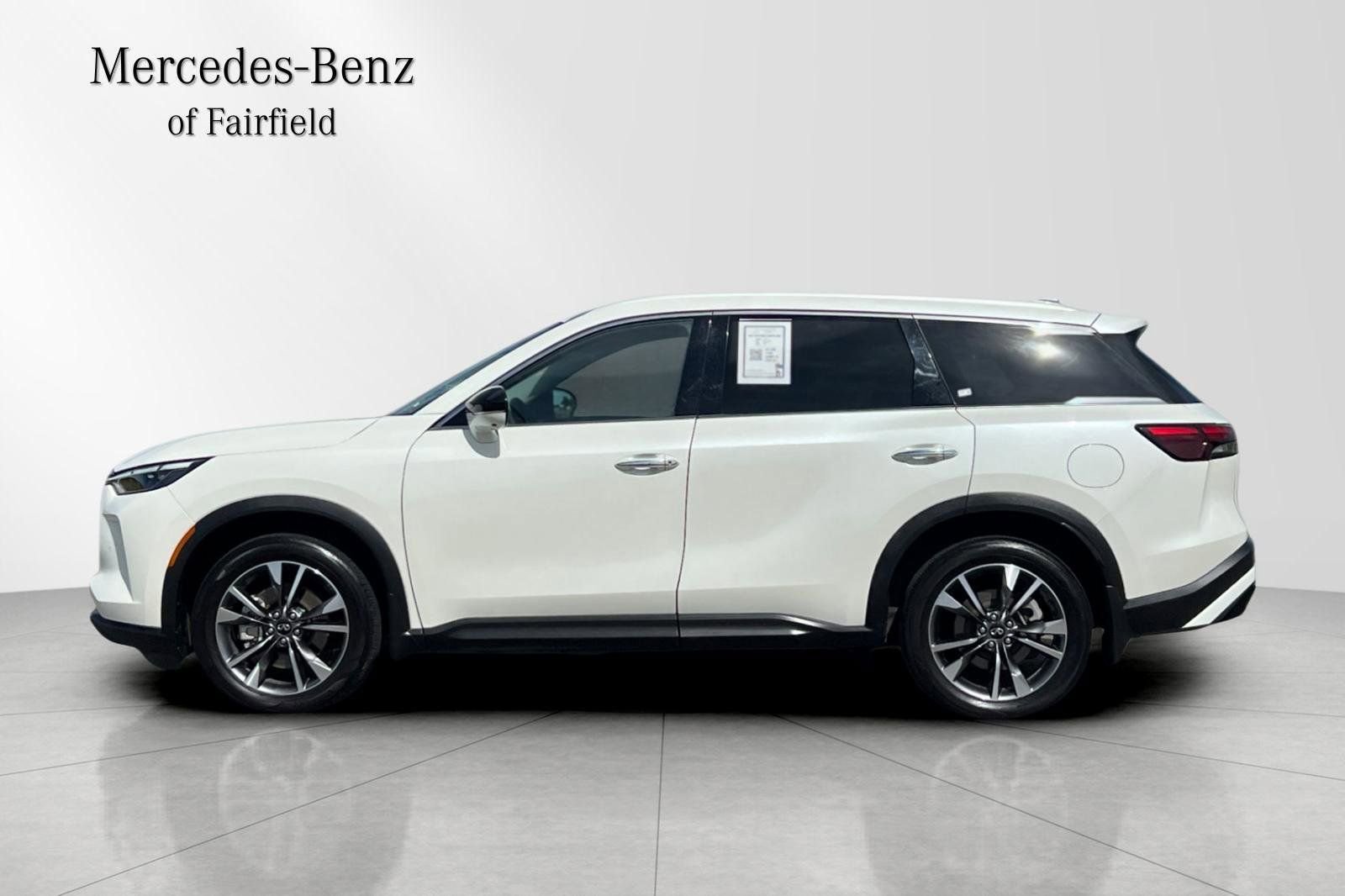 Used 2023 INFINITI QX60 Luxe AWD/4WD image 5