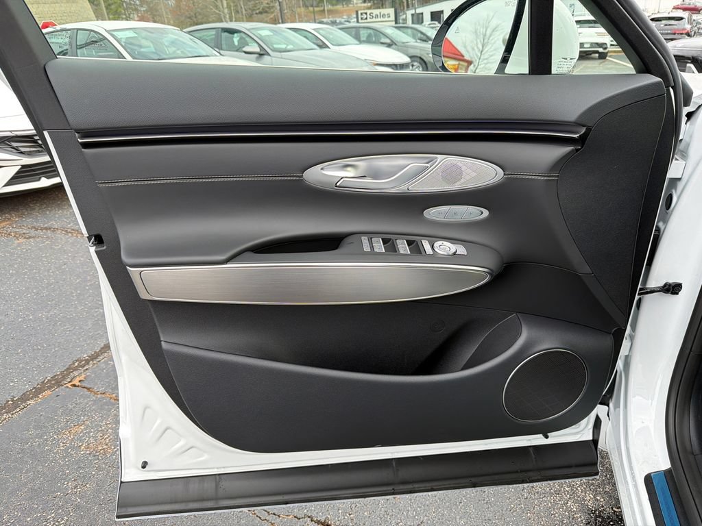 New 2026 Genesis GV70 2.5T Select AWD/4WD image 10