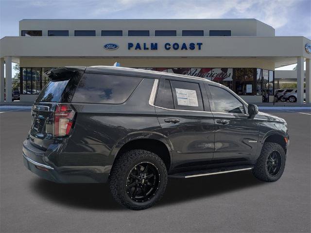 Used 2022 Chevrolet Tahoe LT w/ Luxury Package image 3
