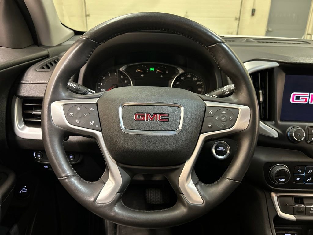 Used 2022 GMC Terrain SLT FWD image 17