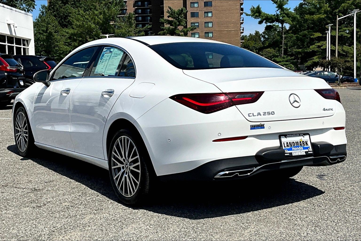 Used 2025 Mercedes-Benz CLA 250 4MATIC image 12
