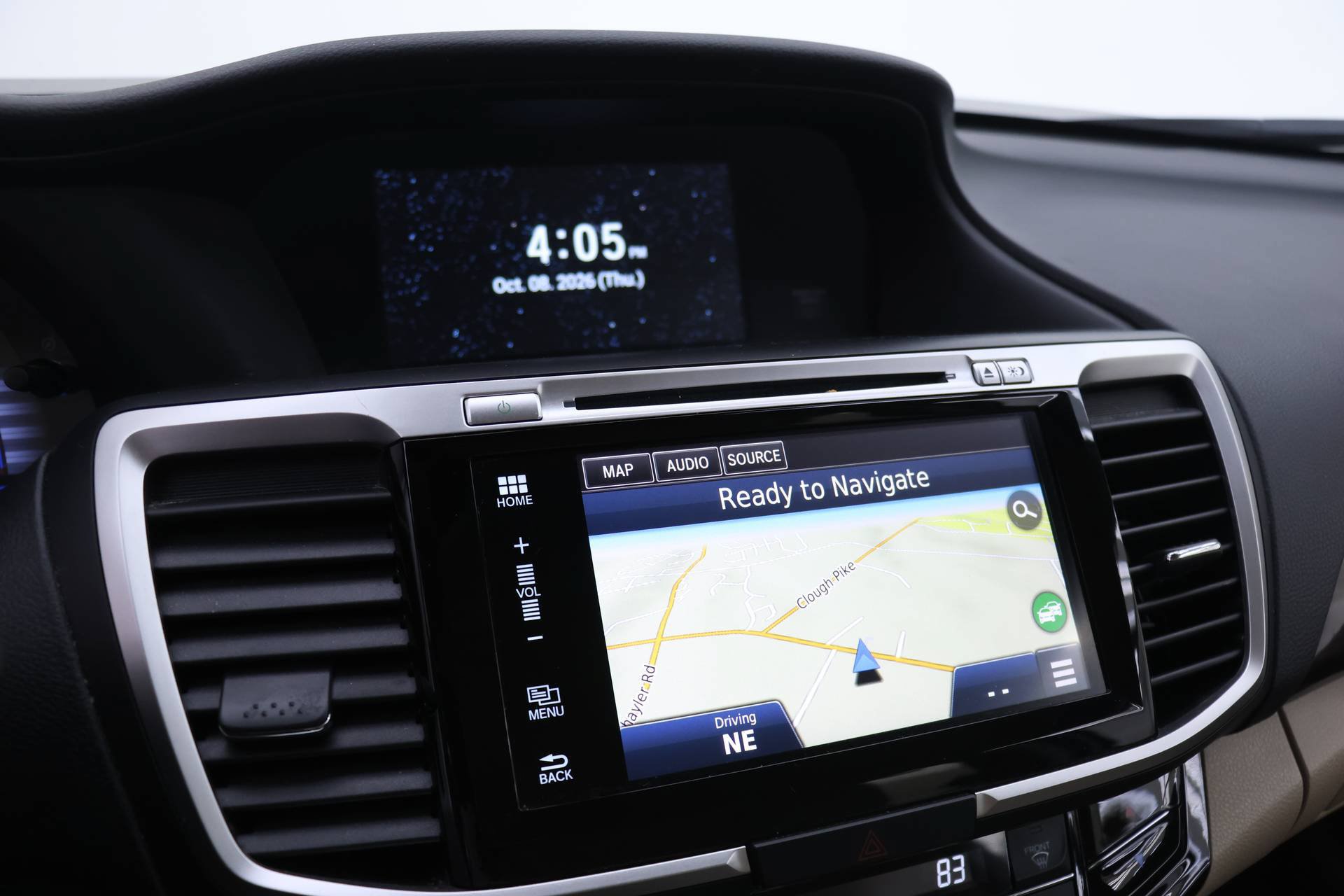 Used 2017 Honda Accord Touring image 8