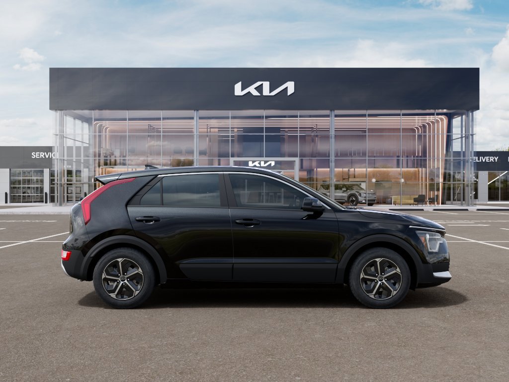 New 2026 Kia Niro LX image 7