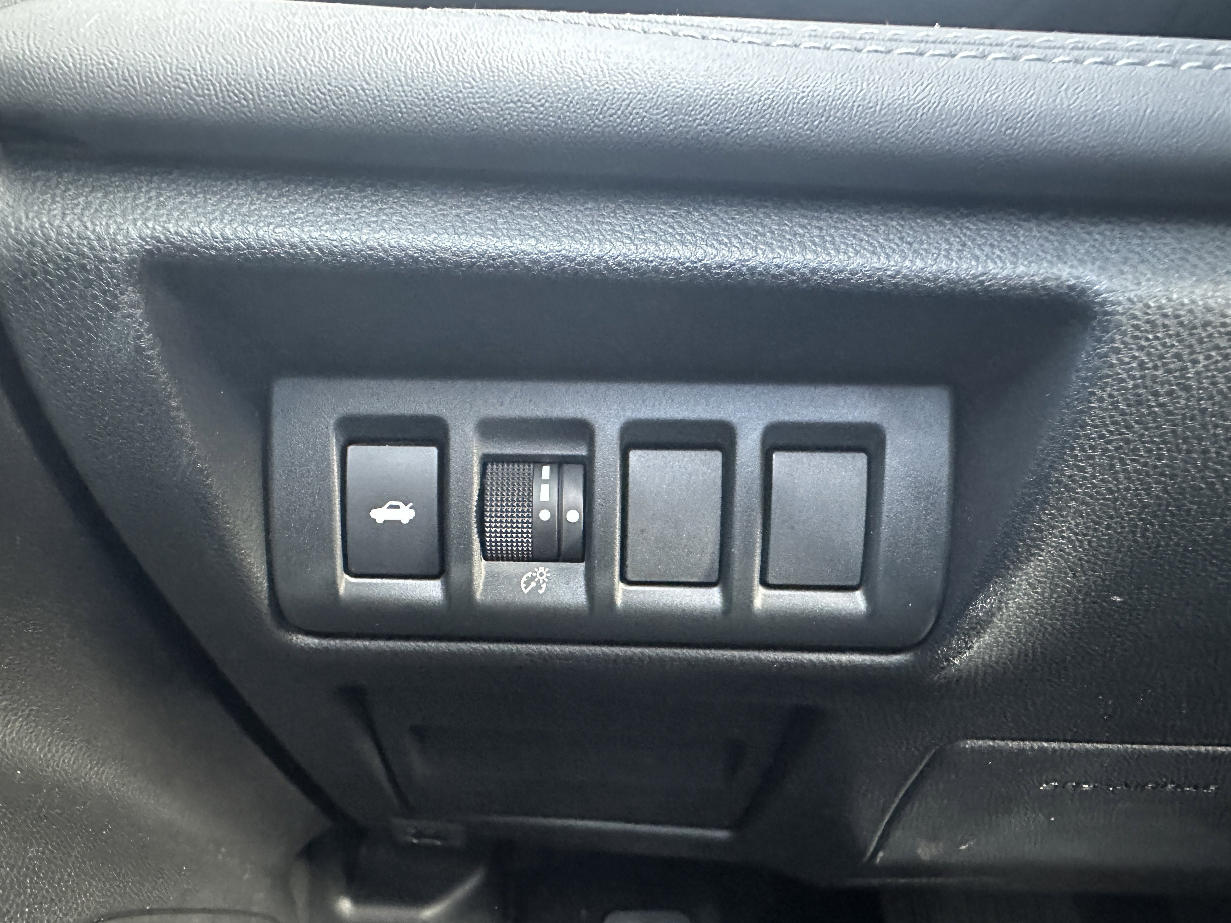 Certified 2025 Subaru Legacy Limited image 16