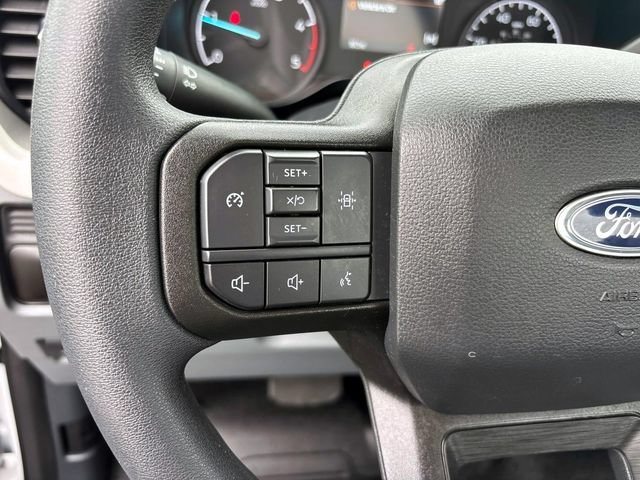 Used 2023 Ford F550 2WD Regular Cab Super Duty image 12