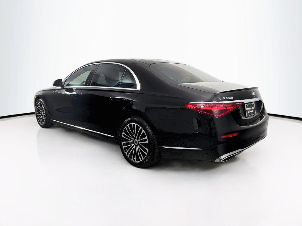 Used 2022 Mercedes-Benz S 580 4MATIC Sedan image 5