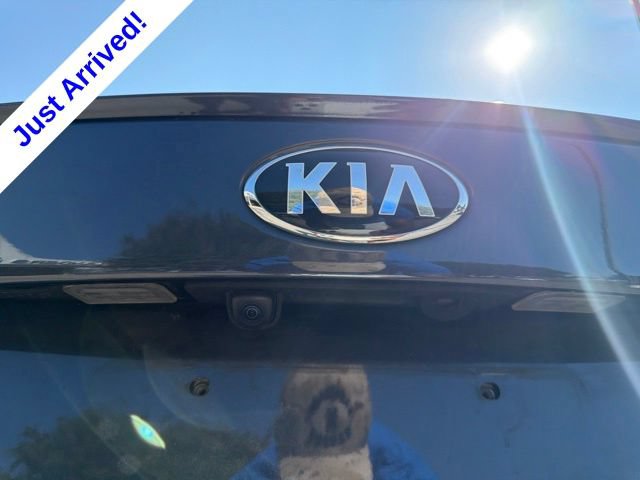 Used 2019 Kia Optima S FWD image 17