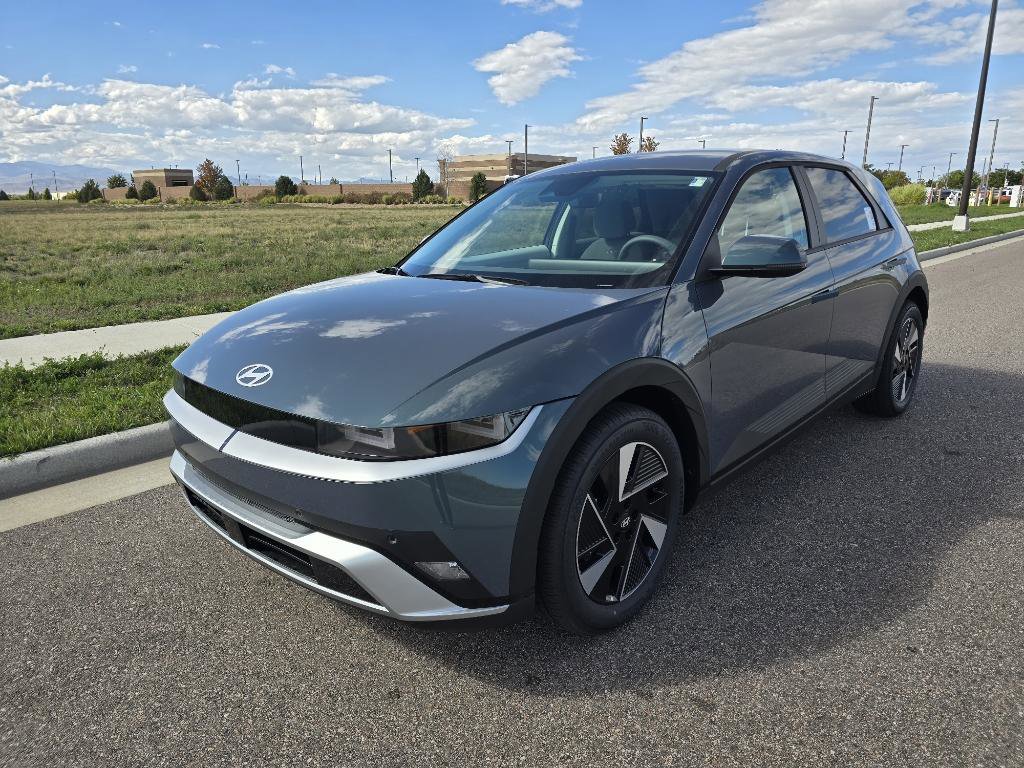 New 2025 Hyundai Ioniq 5 SE